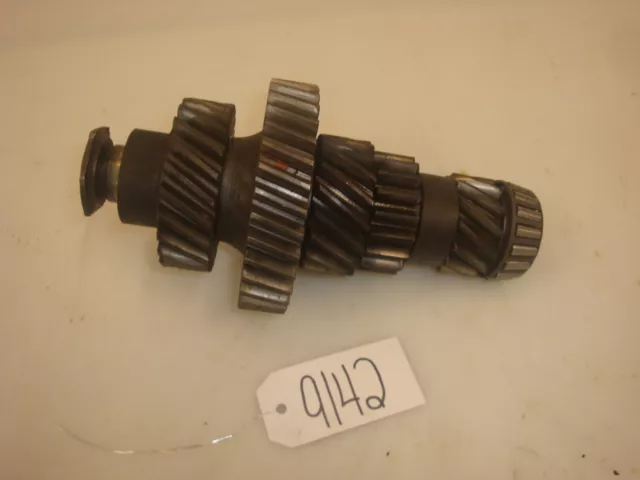 1969 Allis Chalmers 180 Diesel Tractor Transmission Gear Shaft