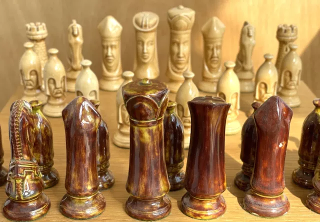 Vintage 32 Piece Duncan Mold Chess Set Ceramic Medieval Gothic Glazed ART  DECO