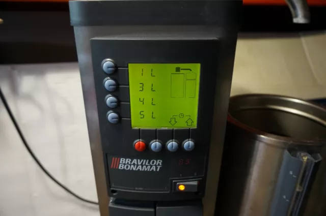 Bonamat Bravilor  B5 L/R 230V  +1 Behälter à 5 Liter Kaffeemaschine