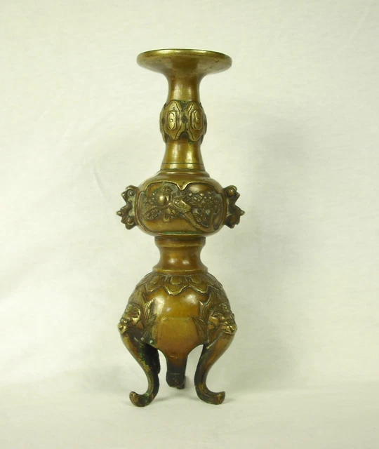 Ancien bougeoir en bronze, xviième 18ème siècle - France