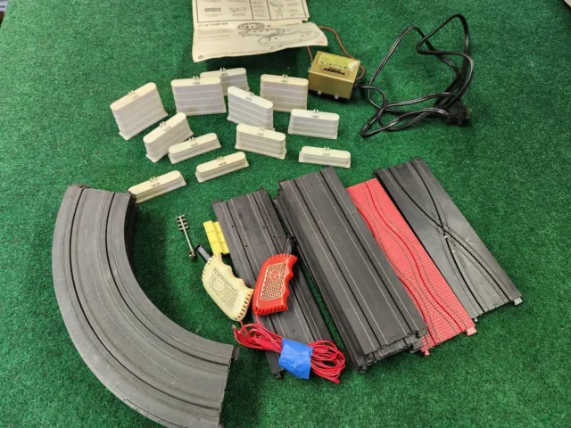1970’s TYCO PRO RACING SLOT CAR TRACK LOT- Track Pieces & Extra Accessories