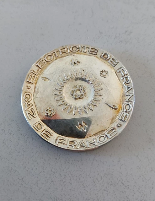 JOLIE MÉDAILLE ANCIENNE Electricité de France et Gaz de France 39 ans