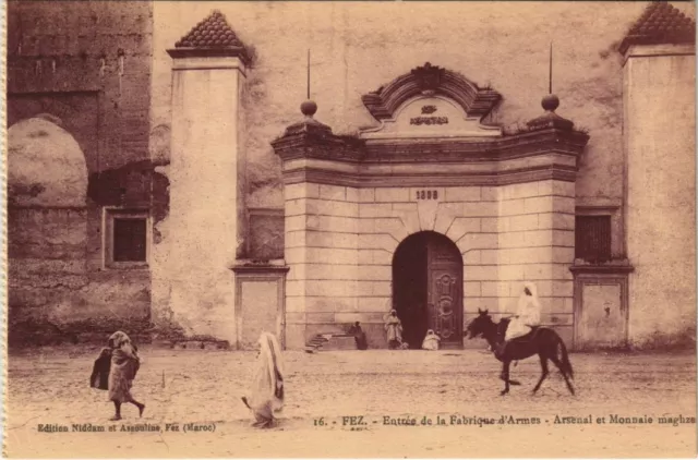 CPA AK MAROC Fez - Entree de la Fabrique d'Armes (1082782)