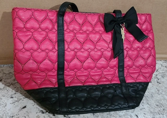 Betsey johnson shop pink heart purse