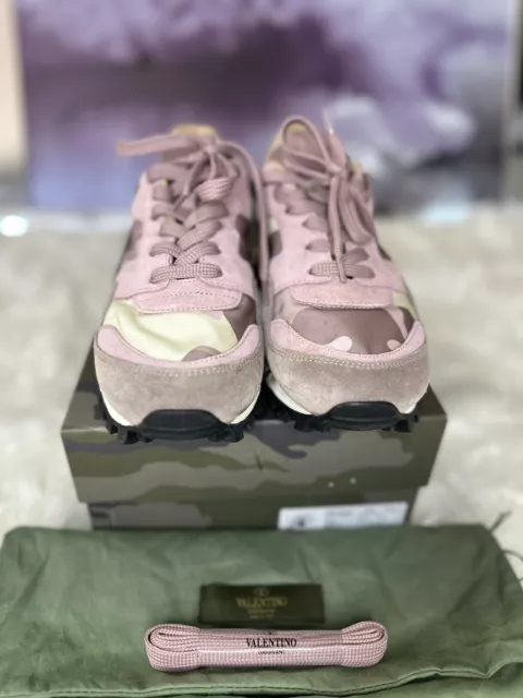$790 VALENTINO Blush Pink Suede Rockstud Camo Women's Sneakers 37 3