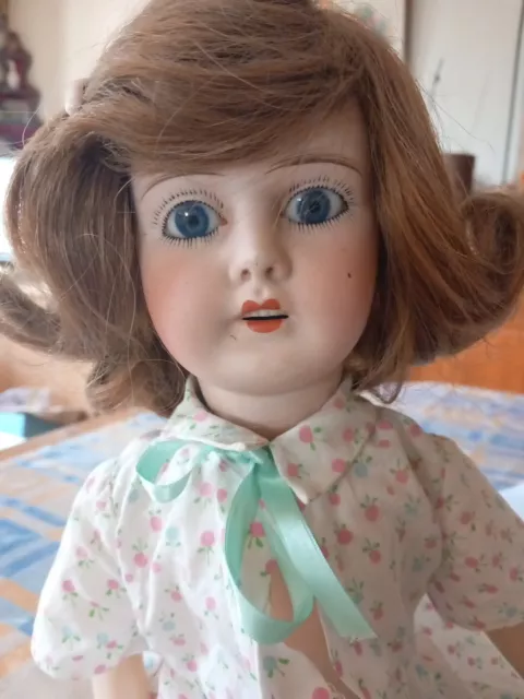 Très Belle Poupée Ancienne JB Tête En Porcelaine