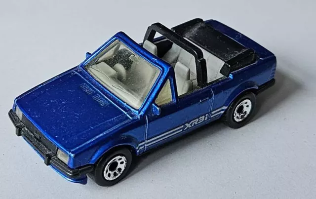 Matchbox Ford Escort Cabriolet XR3i in blau, Maßstab 1:56, 1985