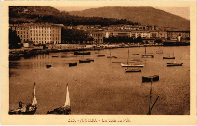 CPA AJACCIO Un Coin du Port (1326121)