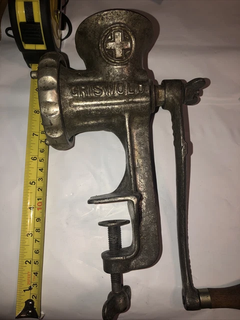 Vintage Heavy Duty Griswold Cast Meat Grinder No. 1111 Wood Handle Hand Crank