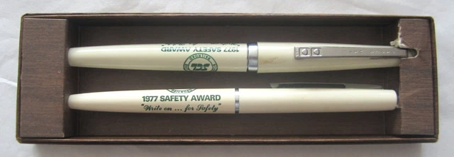 Seaboard Coast Line 1977 Safety Award Pen Set in Original Box SCL