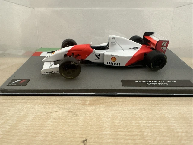 NUOVO Modellino Auto Pressofuso Scala 1/64 Paudi Infiniti