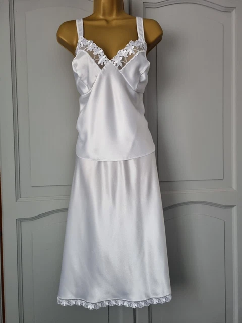 Camicia Da Donna Vintage M&S Bianca Satinata Liquido Poliestere Mezza Taglia 18