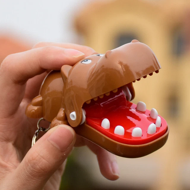 Novelty Practical Toy Large Mouth Dentist Biting Finger Jokes Toys Funny Family