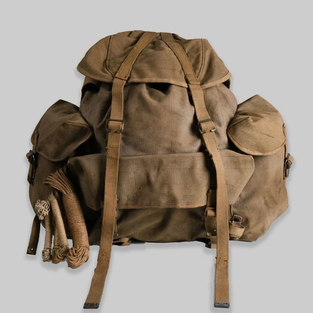 VINTAGE BRITISH ARMY 1941 WW2 Commando Bergen Backpack Rucksack £220.00