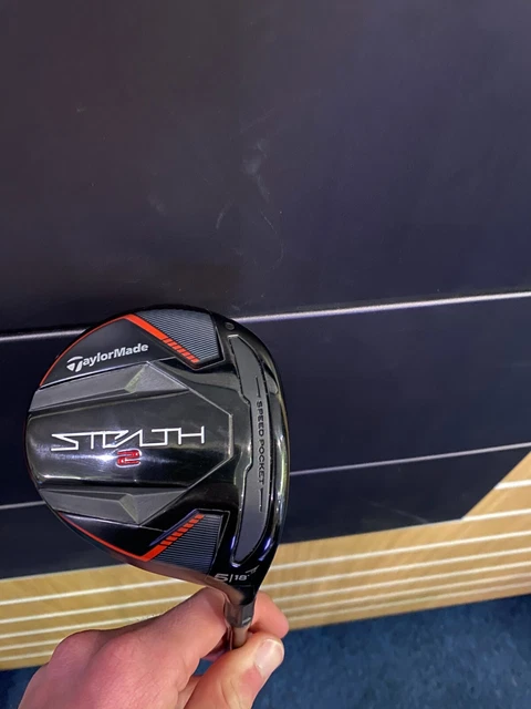 Taylormade Stealth 2  5 Wood 18 Degree  Regular Graphite Shaft