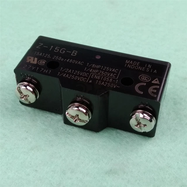 One Omron 15A Z-15G-B Micro Switch Fast Shipping