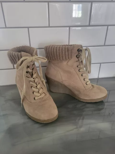 Report Suede Booties Boots Womens Size 7 Tan Wedge Heel