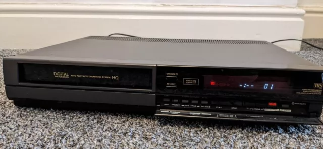 Hitachi VT-M620e VCR - Pre Owned / Rare! VHS/ Pal Video tape recorder