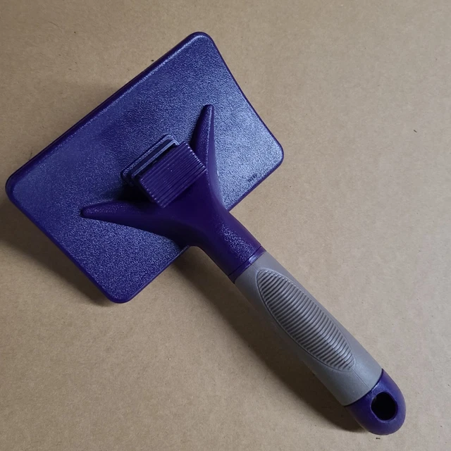 Self-Cleaning Dog or Cat Slicker Brush for Grooming Pet Hair 2