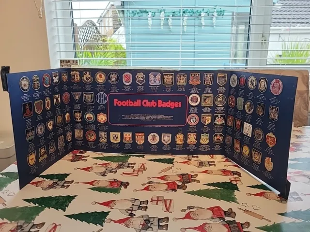 The ESSO COLLECTION OF FOOTBALL CLUB BADGES BADGES + PRESENTATION BOARD COMPLETE