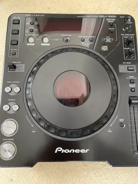 Pair Of Pioneer CDJ-1000  DJ CD deck good used condition