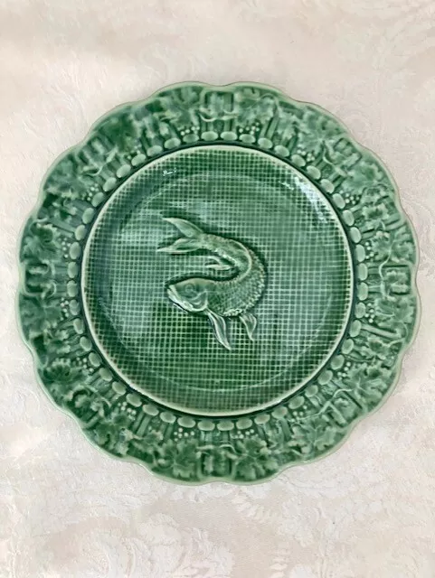 Bordallo Pinheiro Green Fish Plate Made in Portugal