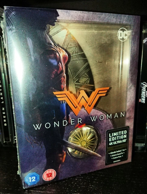 Wonder Woman 4K UHD Blu-ray steelbook Titans de cult ( zavvi)