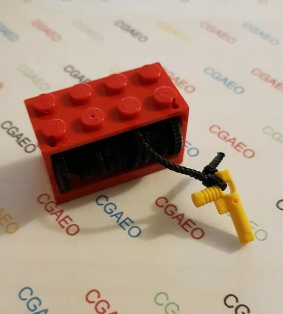 1X Lego 4209c06 String Reel 2 x 4 x 2 Complete with String and Yellow Hose Nozzl