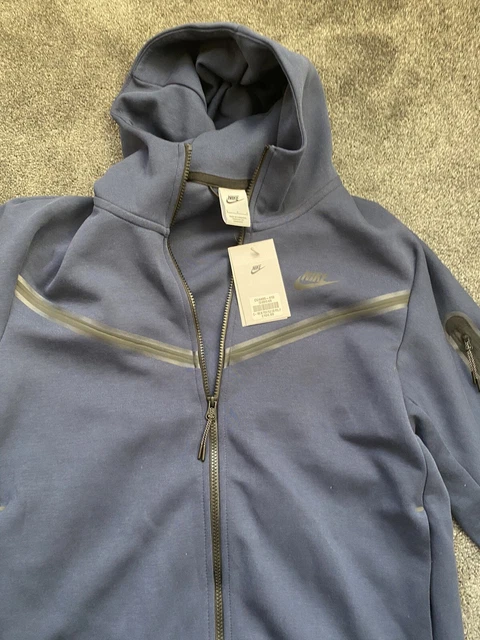 Nike tech fleece sales hoodie navy blue