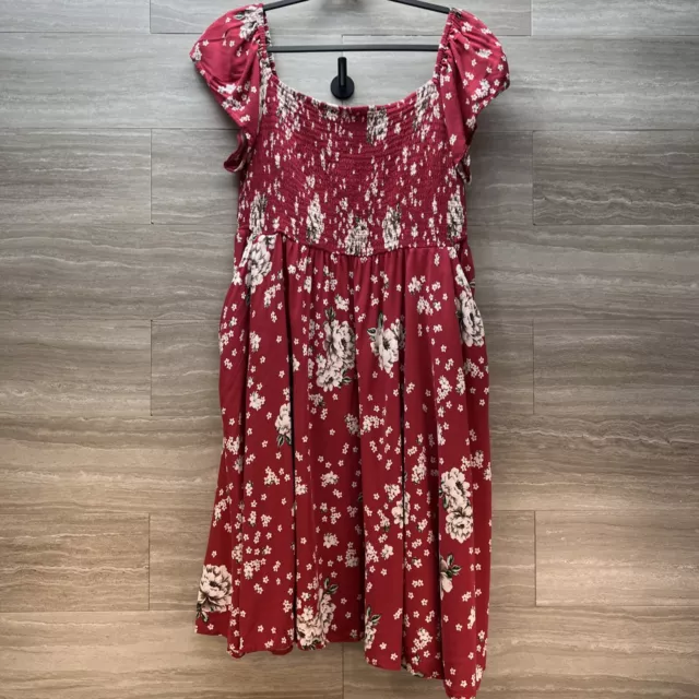 Torrid Women’s Red Floral Midi Dress Size 2 Off-Shoulder Smocked Pockets EUC