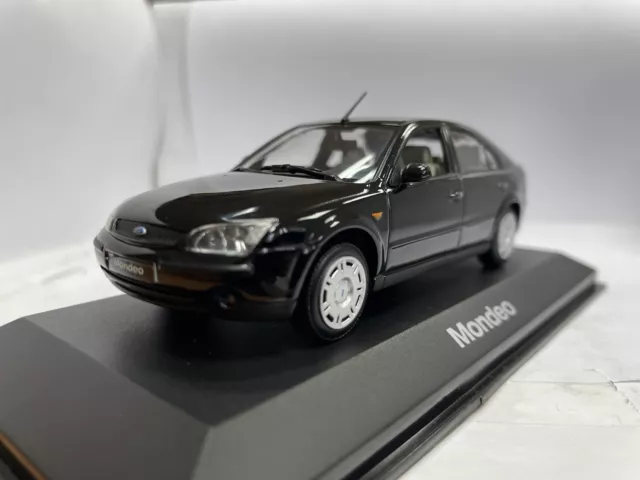 Minichamps Original PMA Ford Mondeo MKIII Fließheck schwarz 1:43 Händler Ed.