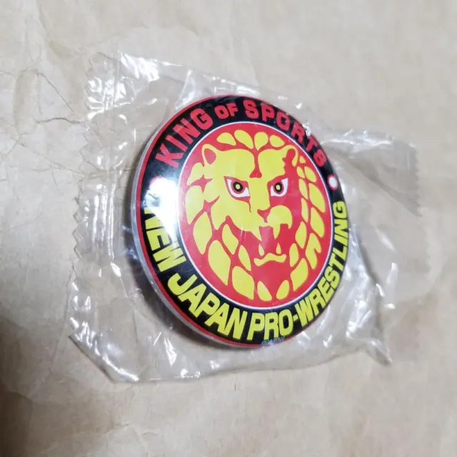 New Japan Pro-Wrestling Novelty Lion Mark Can Badge Hiroshi Tanahashi Kazuchika