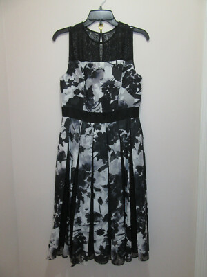 Antonio Melani Julia Dress Flared Lace Inserts Floral Black & Ivory Size 6
