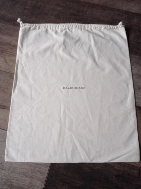 Dust shop bag balenciaga