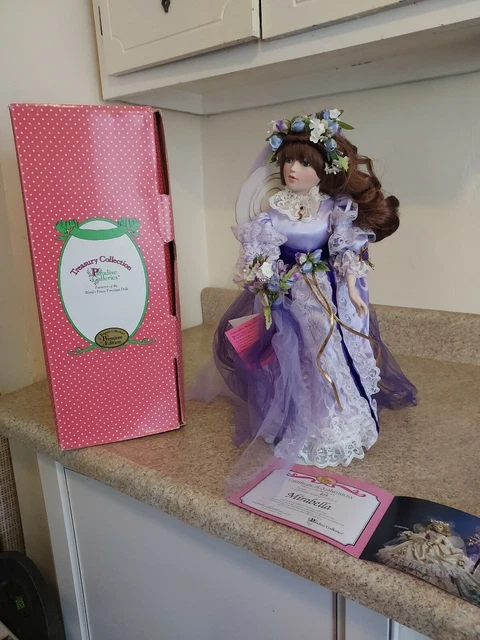 Treasury Collection Paradise Galleries Mirabella 16" Porcelain