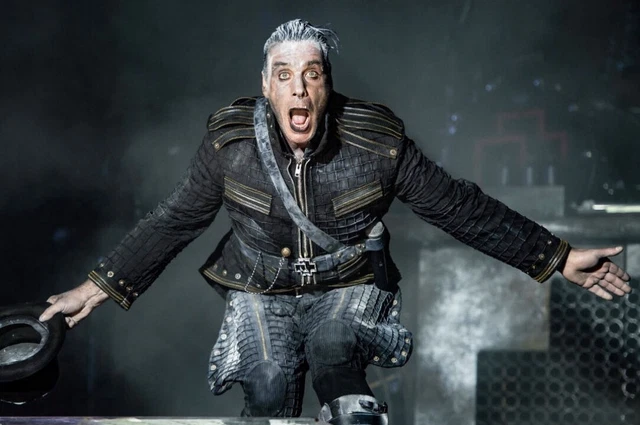 PHOTO NO. 9 - TILL LINDEMANN (RAMMSTEIN) - HIGH GLOSS - 15 x 10 CM ...