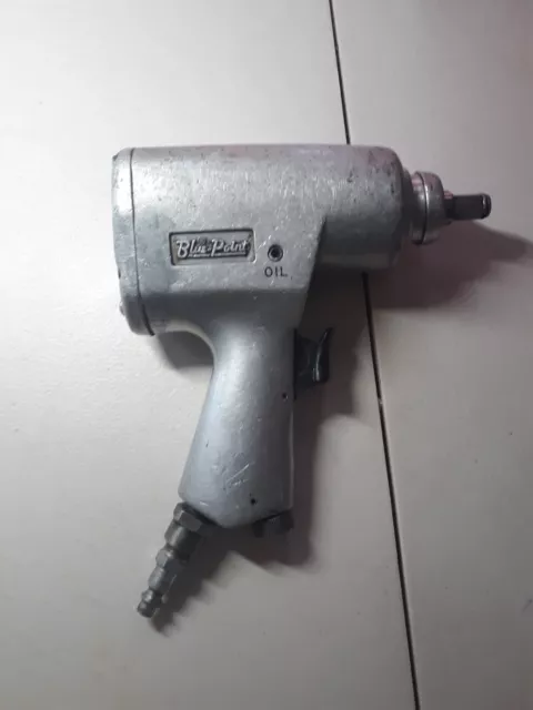 Blue Point AT500, 1/2" Drive Air Pneumatic Impact Wrench, Hog Ring Anvil.