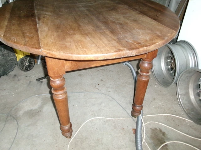 Table Ronde Salle à Manger - 100176 Cm De Diamètre - Table à Rallonges