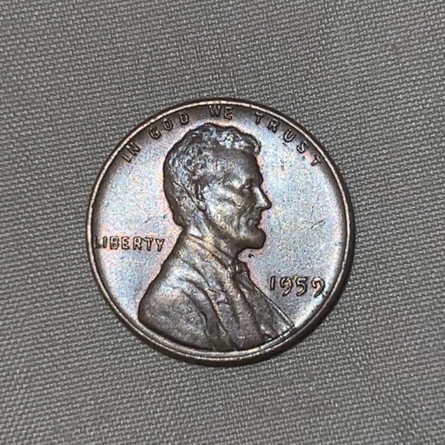1959 Lincoln Memorial Penny. No Mint Mark.