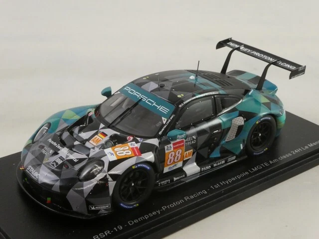 PORSCHE 911 RSR-19 N°88 Dempsey-Proton Racing -1st Hyperpole LMGTE Am class 24H Le Mans (2021