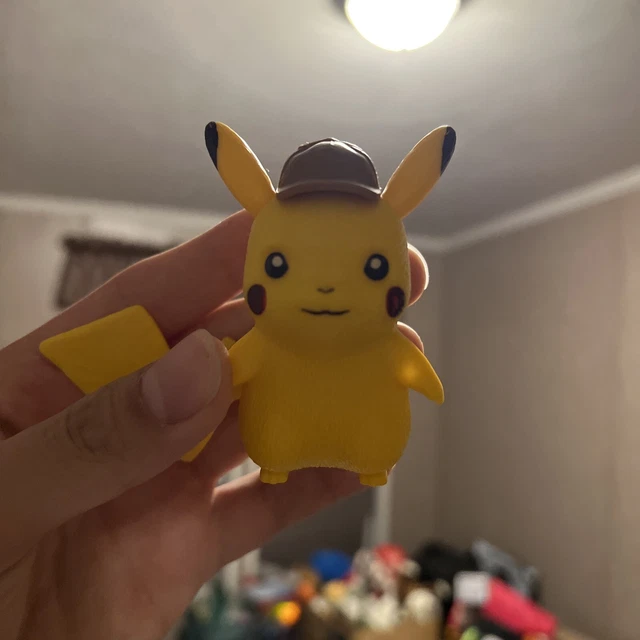 BURGER KING POKEMON Detective Pikachu LightUp Kids Meal Collectible 3