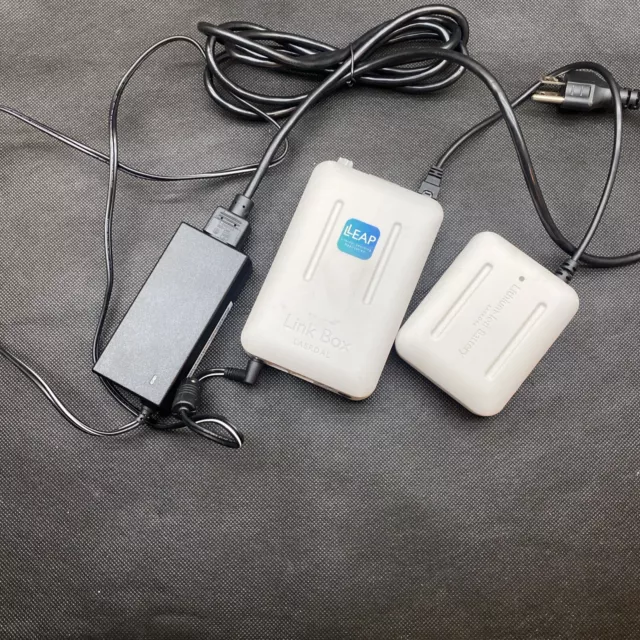 Laerdal Link Box 200-30250 / Lithium-Ion Battery 200-30350 / AC Adapter /