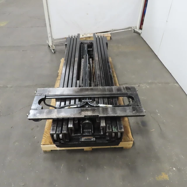 Clark 4 Stage Class II Mast Assembly Removed from a EC30 Electric Fork Lift
