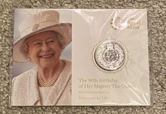 2016 UK Fine Silver (999) £5 BUNC Coin. 15.71g. Sealed Original Packet.