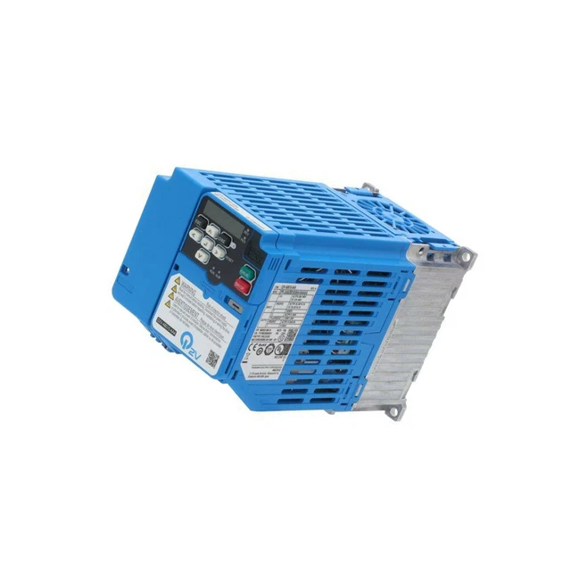 Inverter Q2V-AB010AAA Potenza massima motore: 1,5/2,2 kW Elettricità: 200-240VAC OMRO