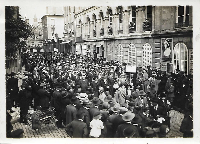 Photo - NEVERS (58) Défilé des Société de Musique - Années 1910 / 1920 - A -