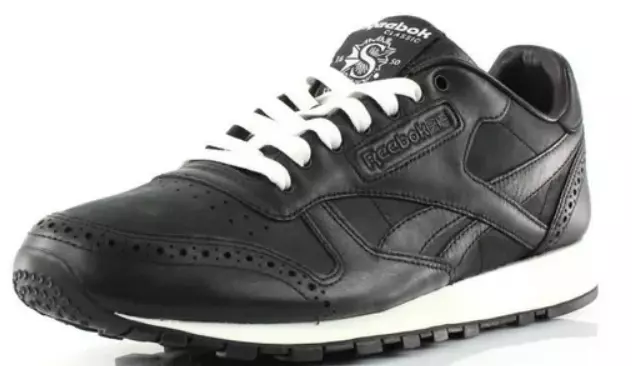 série spéciale REEBOK Classic Leather Lux X SALONG BETONG - noir - taille 44