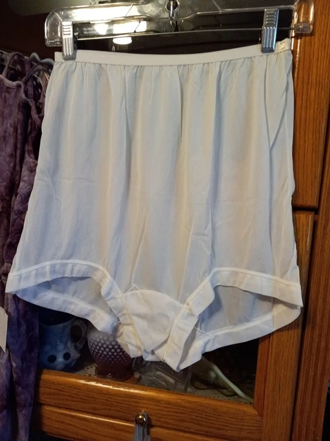 VINTAGE GRANNY PANTY Nylon Mushroom Panties White 9 12-20 Bloomers High