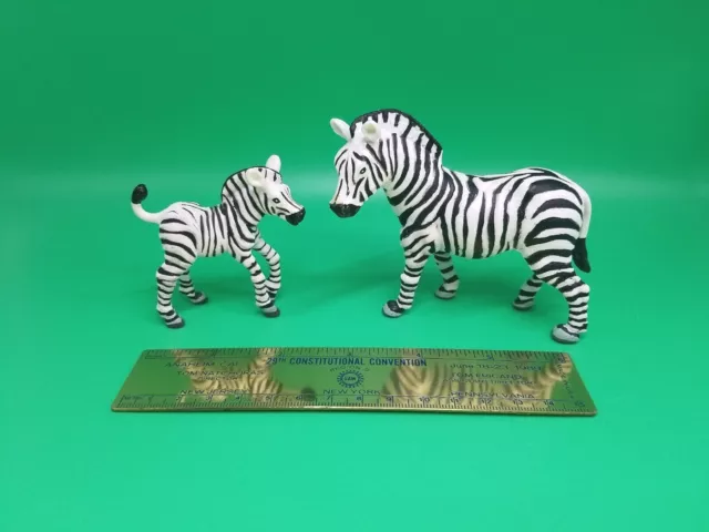 Safari LTD. Mother & Baby Zebra Foal Figure Set Wild Animal Toy Retired Lot Rare