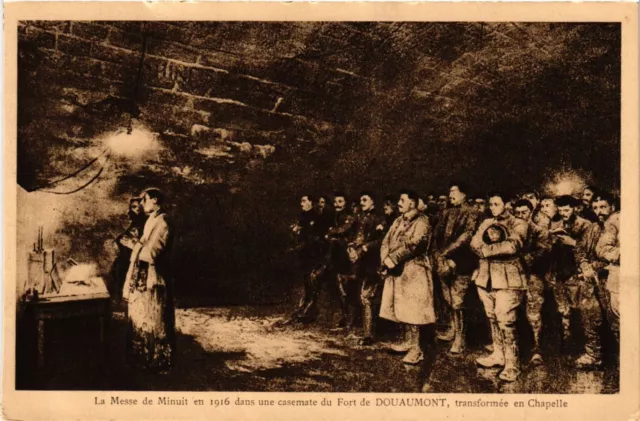 CPA AK Militaire - Fort Douaumont - Le Messe de Minuit en 1916 (695341)